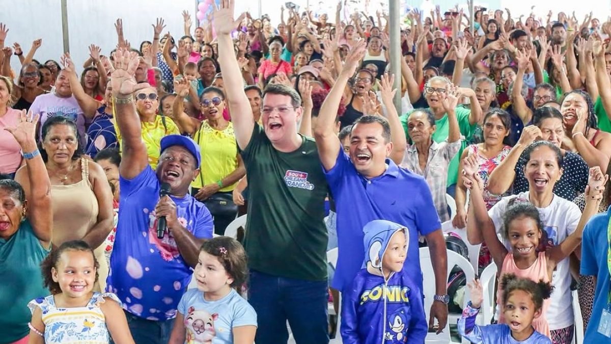 Hoje recebemos o amigo _viniciusferrocastro aqui na Vila Riod para um diálogo importante sobre o presente e o futuro de São Luís e do Maranhão. 🤝_7