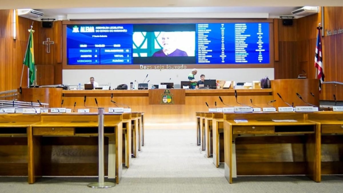 d7add163-fd3b-4a01-b561-a5e2c4820371